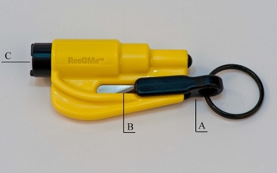 Přívěšek na klíče Vašeho vozu ResQMe – záchranný nástroj.jpg