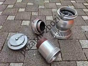 Sada koncových šroubení sacího potrubí s víčkem a sacím košem